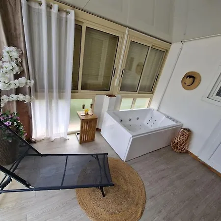 Apartamento Logement Cosy Jacuzzi Terrasse