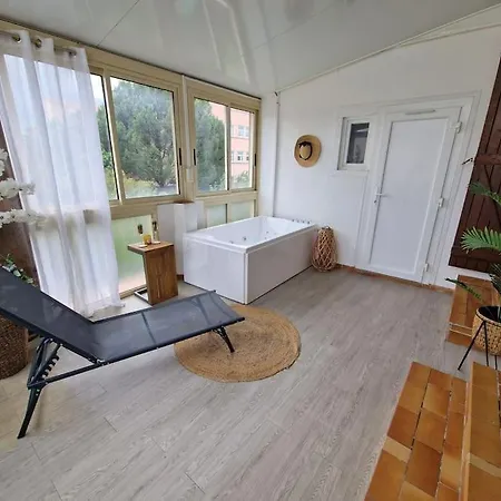 Logement Cosy Jacuzzi Terrasse Apartamento